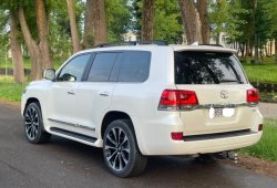 АРТ:0365, 10R22 ET40 Оригинальный дизайн Lexus LX570 / LX450D III Рестайлинг 2, в комплектации Heritage Black Vision уехал в г.Краснодар